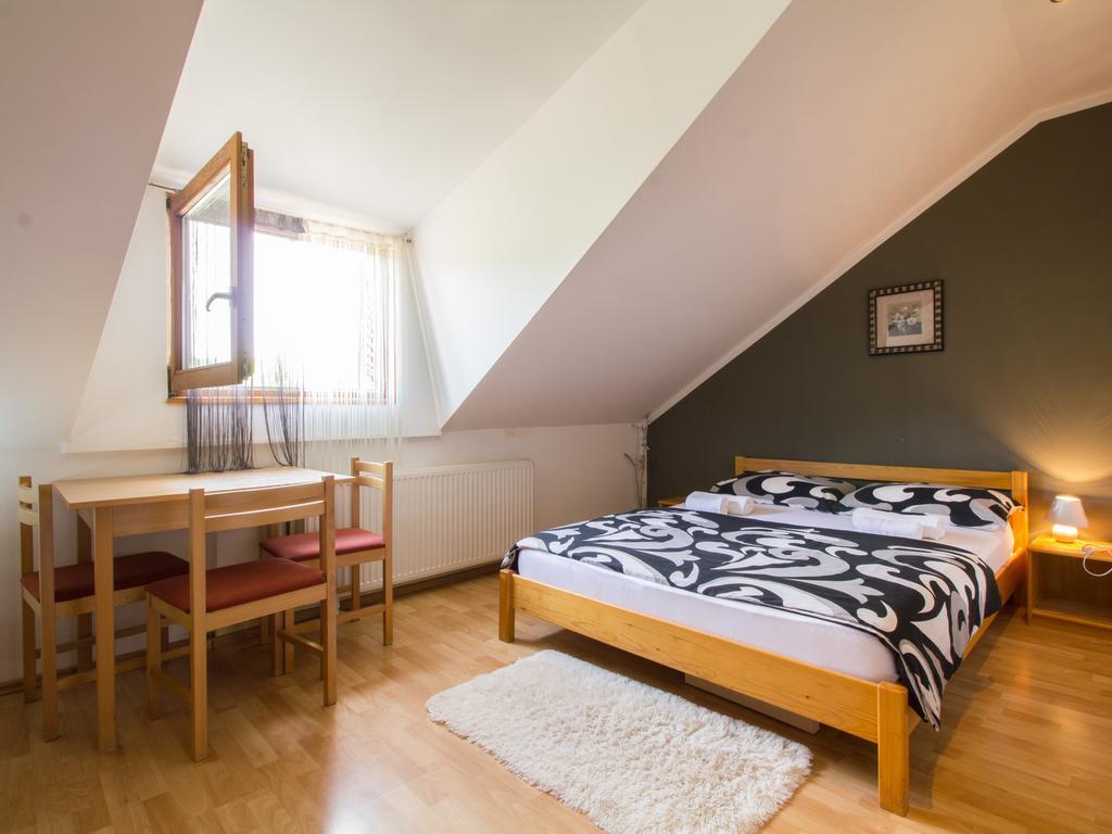 House Josipa Hotel ราโควิซา ภายนอก รูปภาพ